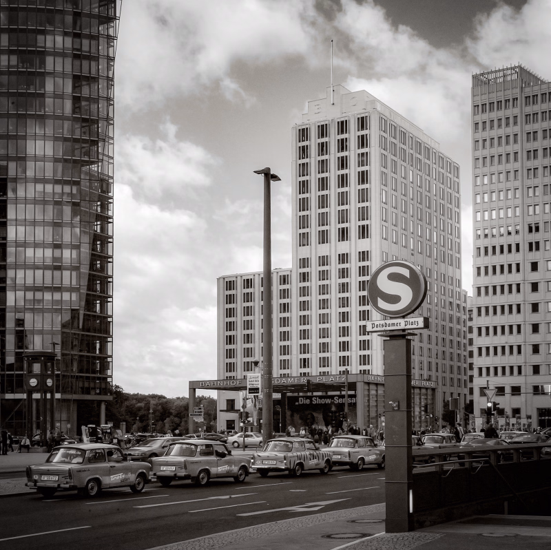 Trabbiparade am Potsdamer Platz
